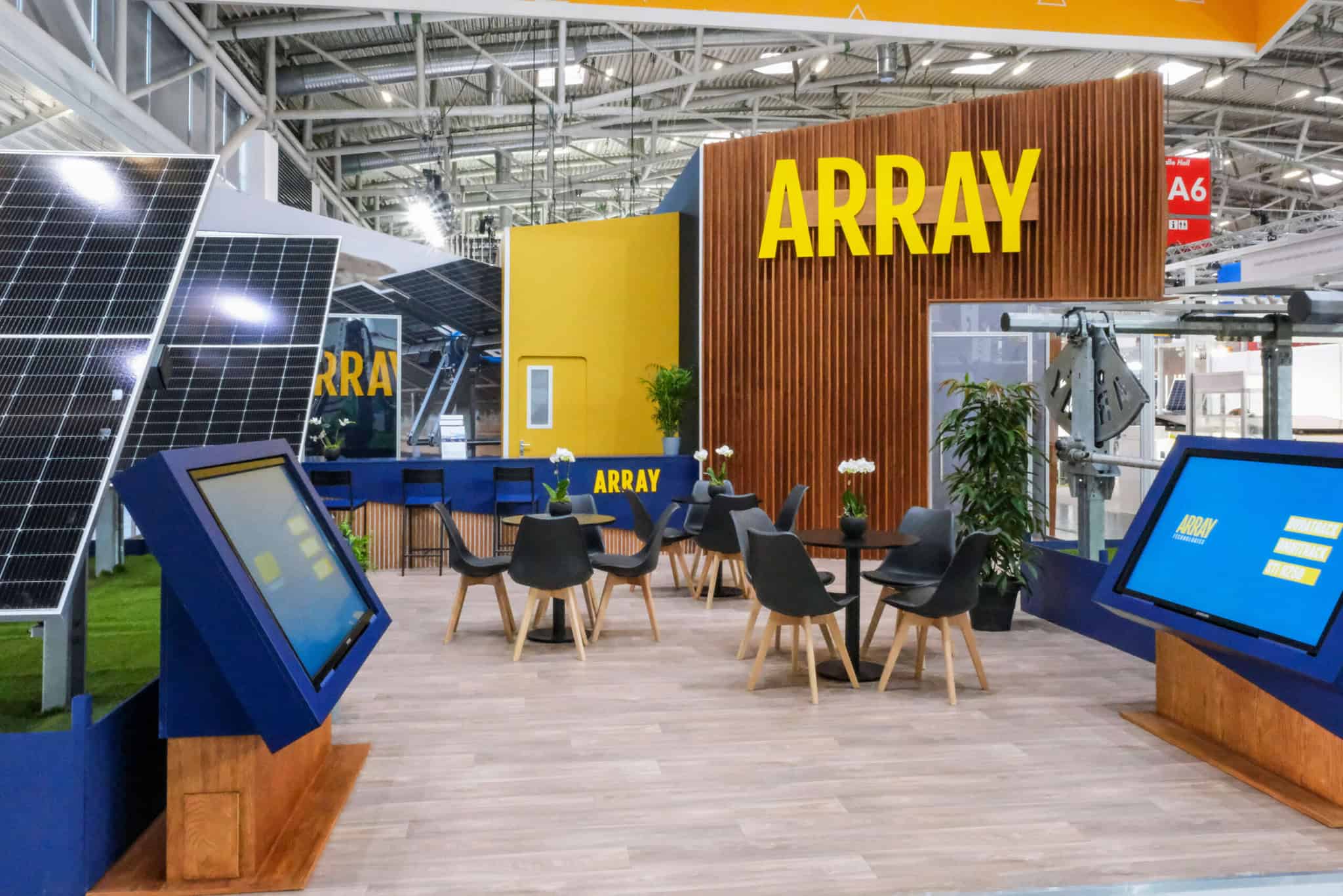 Custom tech trade show custom-built booth exhibits and display solutions