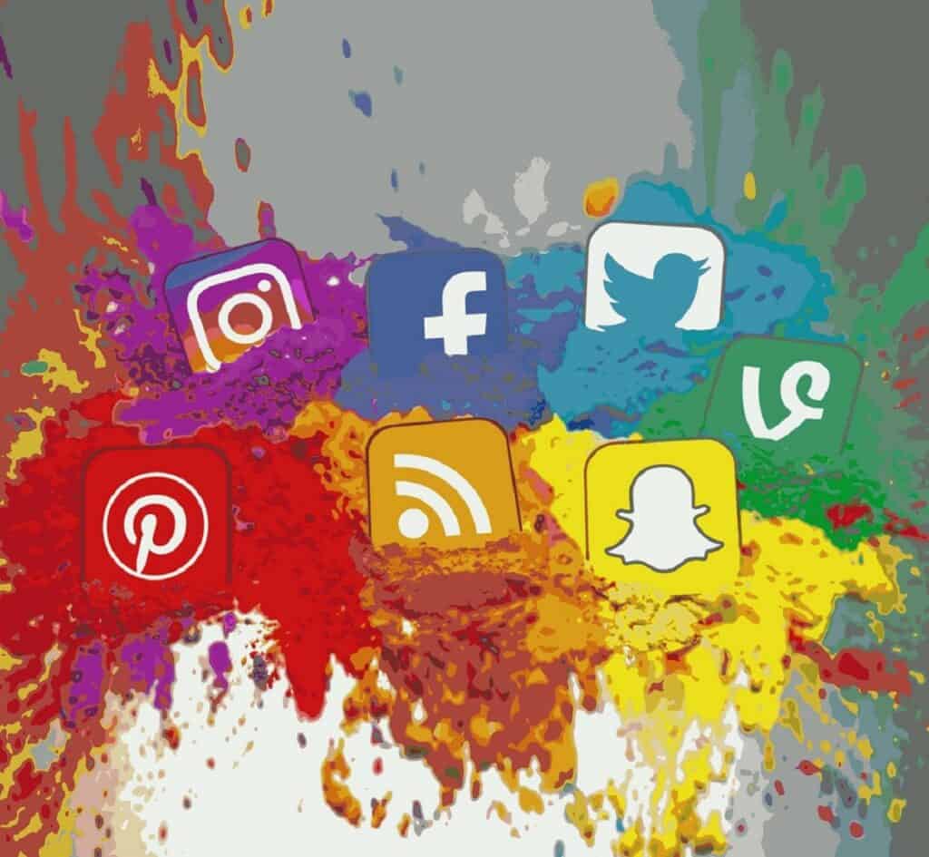 Captivating socmedia for trade show exhibitions