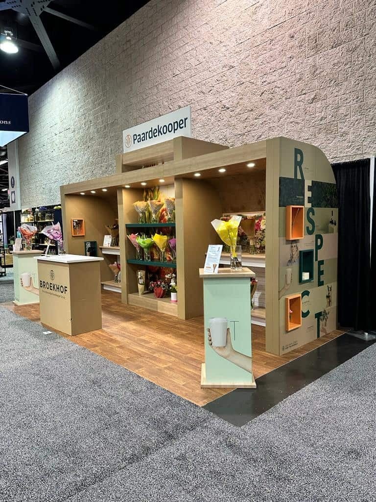 ZA sculptural cardboard forms on exhibition stand design